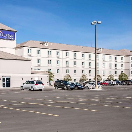 מינוט Sleep Inn & Suites Conference Center And Water Park מראה חיצוני תמונה