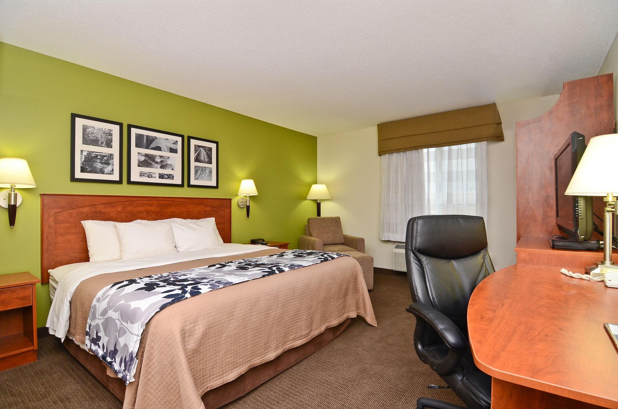 מינוט Sleep Inn & Suites Conference Center And Water Park חדר תמונה
