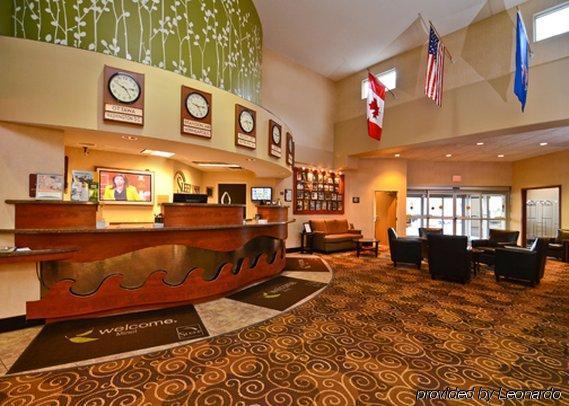 מינוט Sleep Inn & Suites Conference Center And Water Park מראה פנימי תמונה